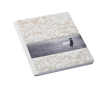 Photobook with cover made of bookbinding material